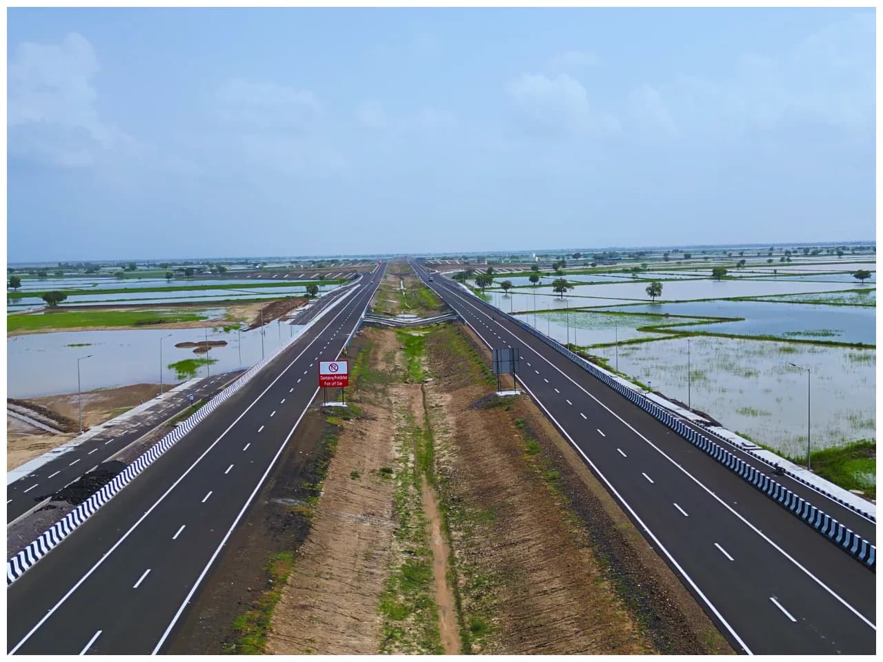 Proposed metro rail infrastructure in Dholera Smart City planning